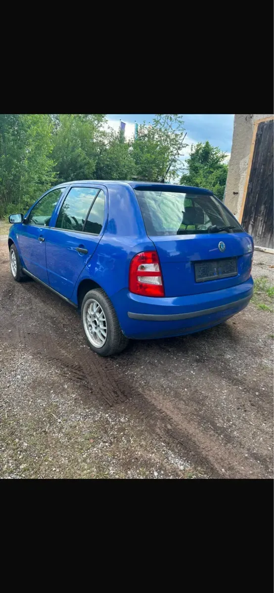 Skoda Fabia 2006 photo 3