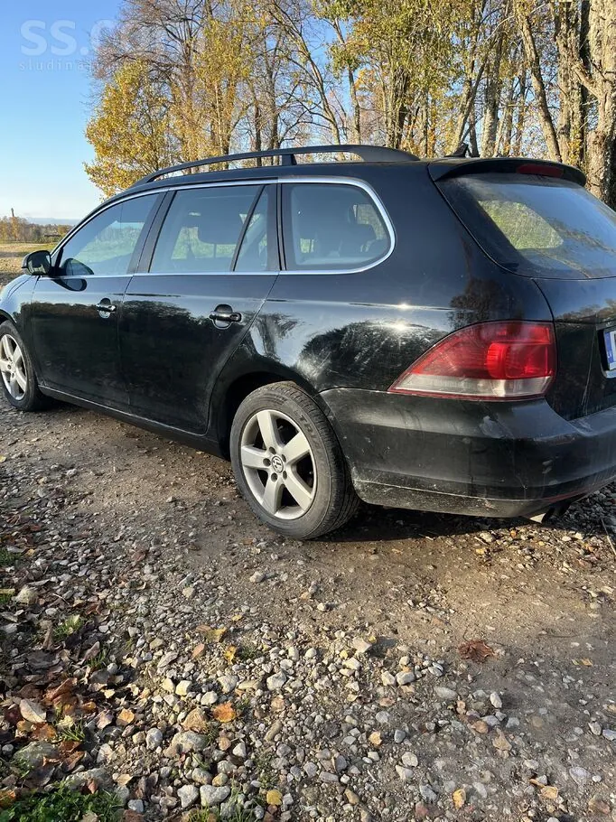Volkswagen Golf 6 2011 photo 2
