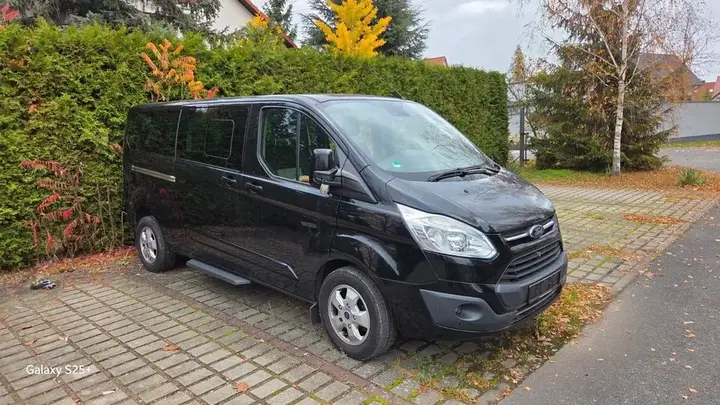 Ford Tourneo Custom