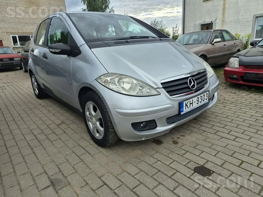 Mercedes-Benz A160