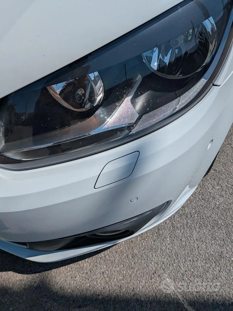 Volkswagen Touran 2014 photo 4