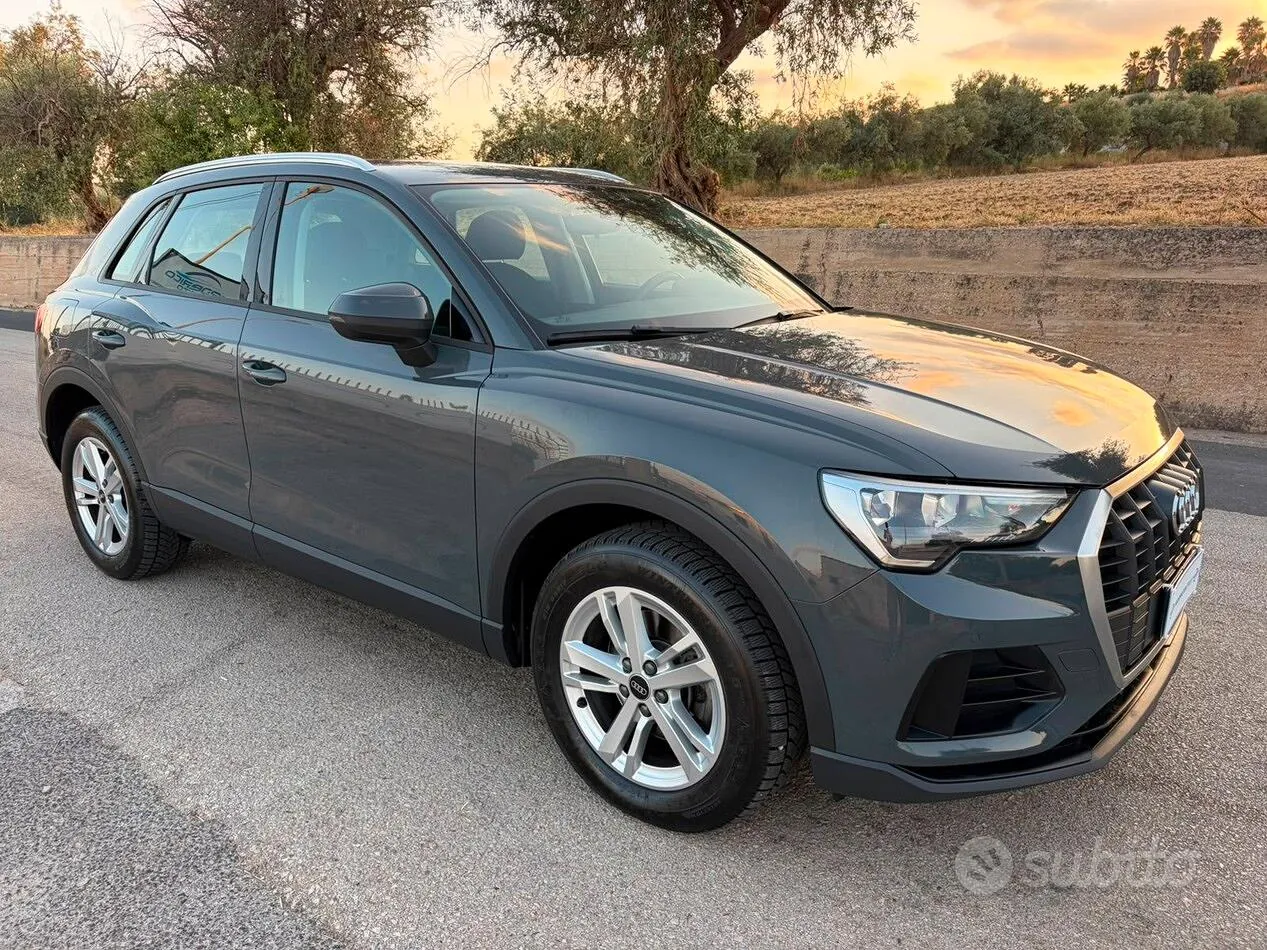 Audi Q3 2022 photo 3