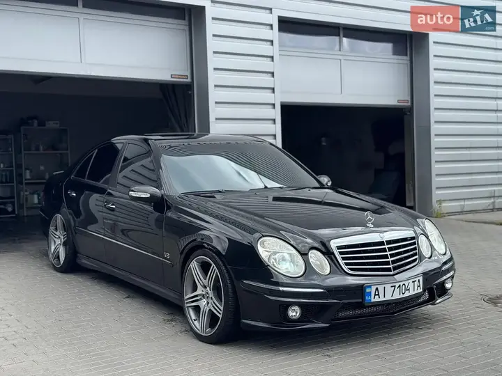 Mercedes-Benz E-Class 2003 photo 4