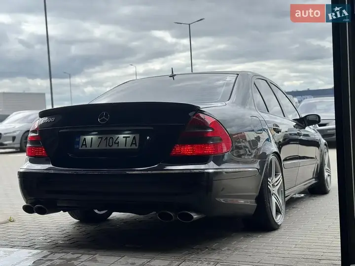 Mercedes-Benz E-Class 2003 photo 5