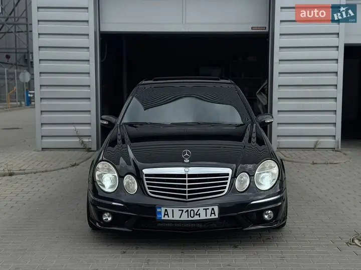 Mercedes-Benz E-Class 2003 photo 3