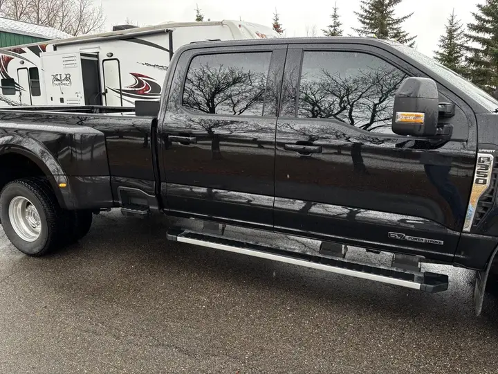Ford F350 2026 photo 3