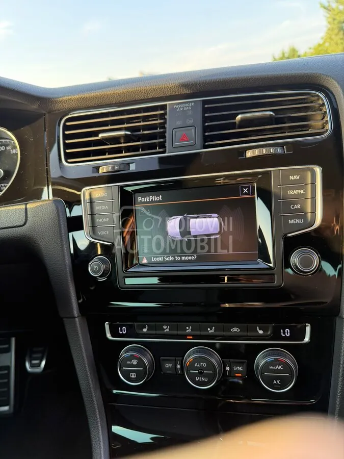 Volkswagen Golf 2014 photo 3