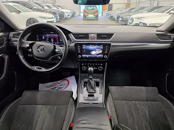Skoda Superb 2022 photo 3