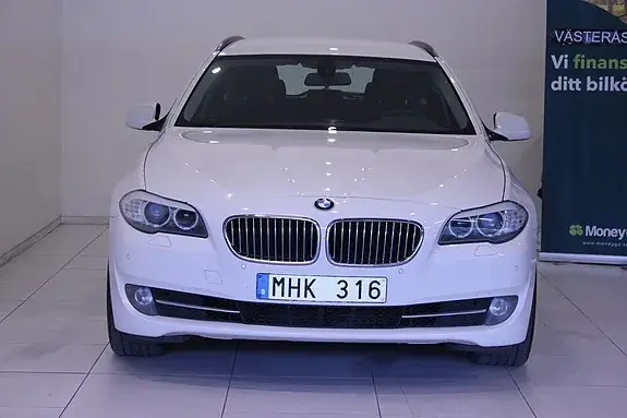 BMW 520D 2012 photo 3