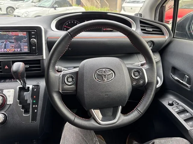Toyota Sienna 2018 photo 3