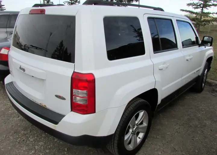 Jeep Patriot 2012 photo 4