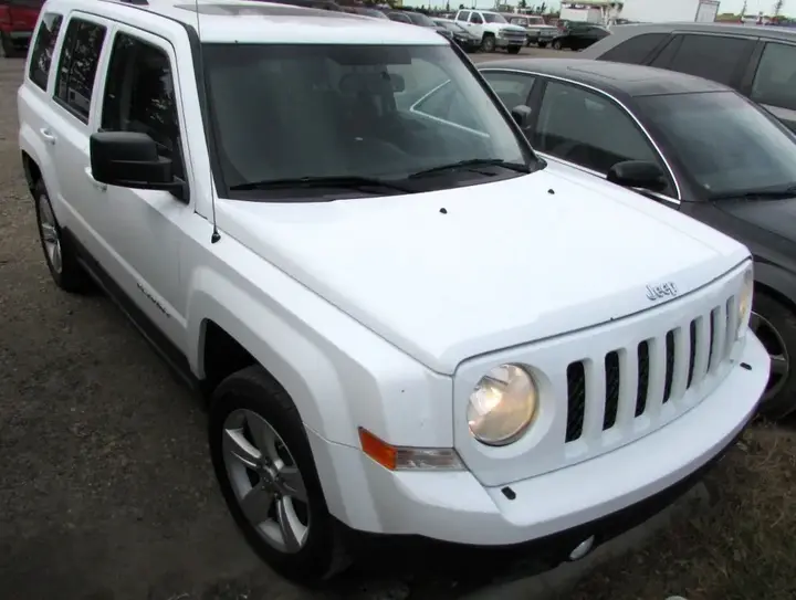 Jeep Patriot 2012 photo 3