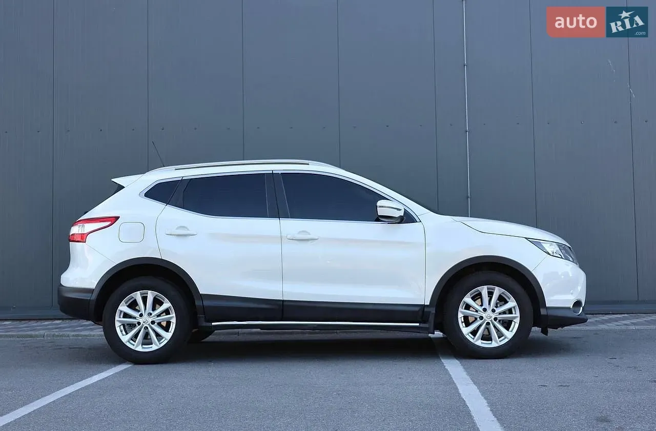 Nissan Qashqai 2015 photo 4