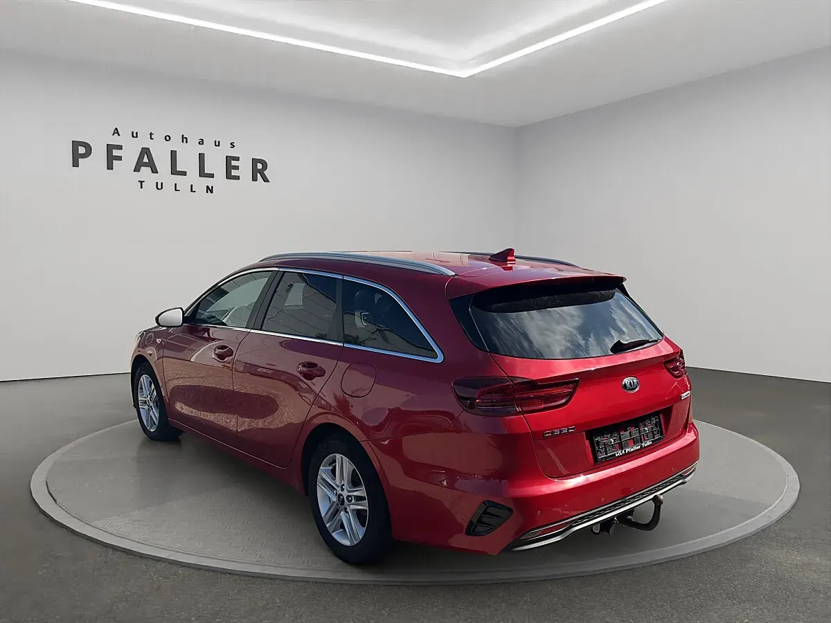 Kia Ceed 2021 photo 3