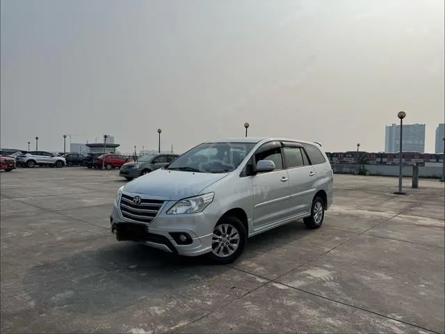 Toyota Innova