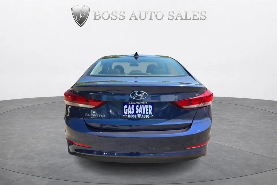 Hyundai Elantra 2018 photo 4