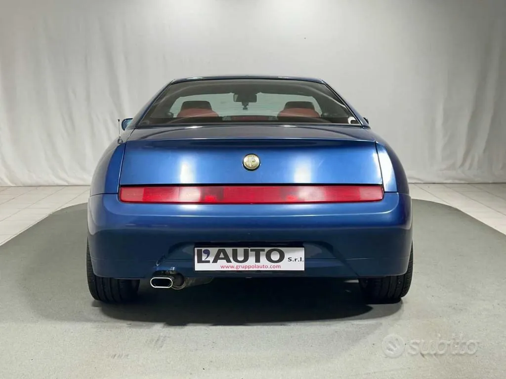 Alfa Romeo Gtv 1997 photo 4