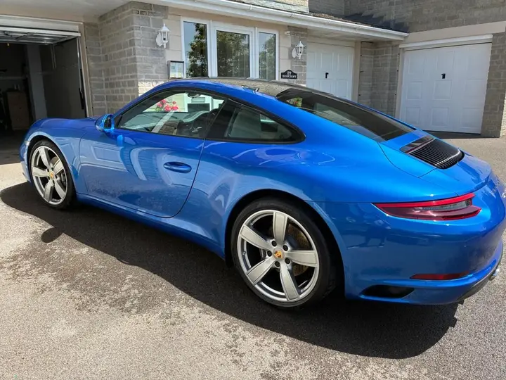 Porsche 911