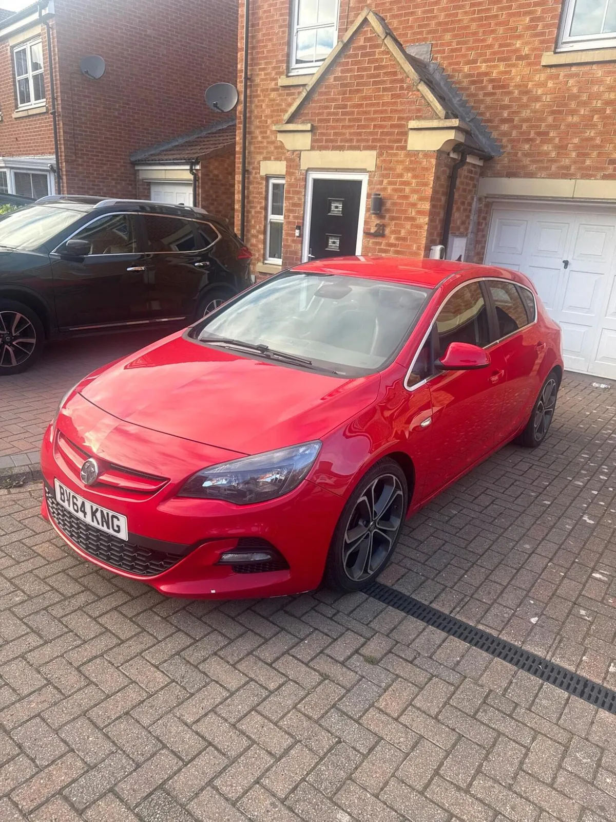 Vauxhall Astra 2015 photo 2