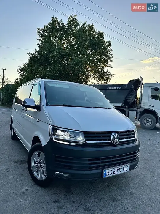 Volkswagen Transporter 2016 photo 2
