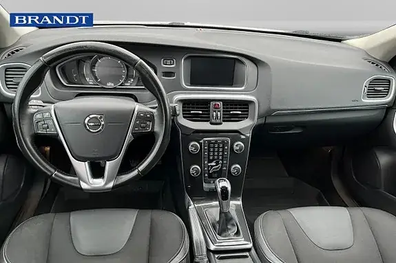 Volvo V40 2017 photo 4