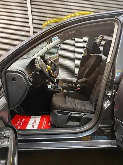 Skoda Octavia 2010 photo 5