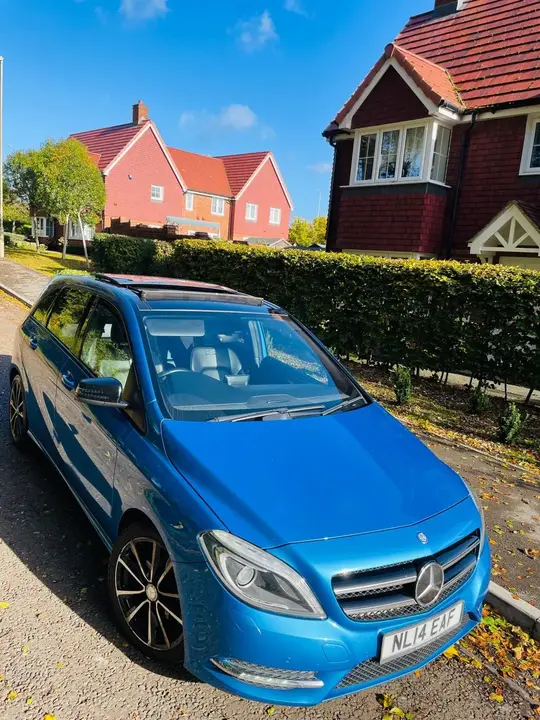 Mercedes-Benz B-Class 2014 photo 2