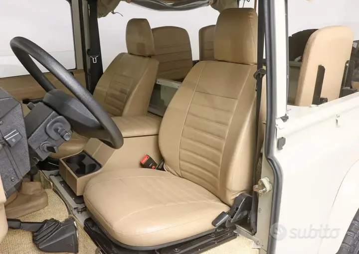 Land Rover Defender 1998 photo 4