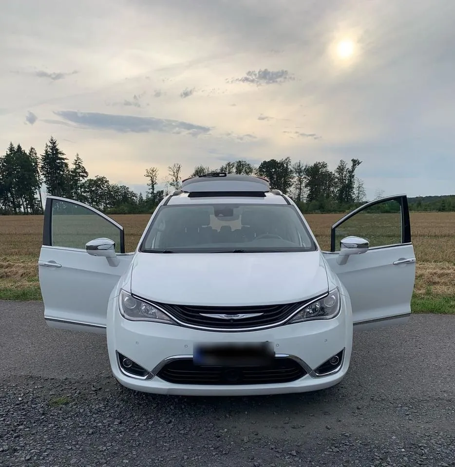 Chrysler Pacifica