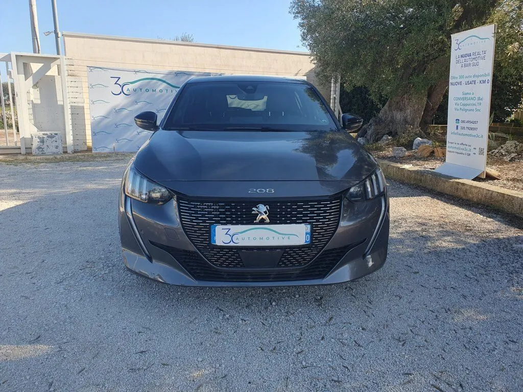 Peugeot 208 2023 photo 2
