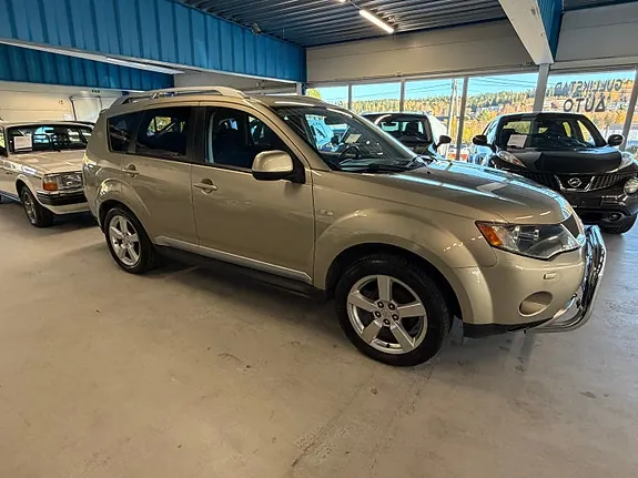 Mitsubishi Outlander 2009 photo 4