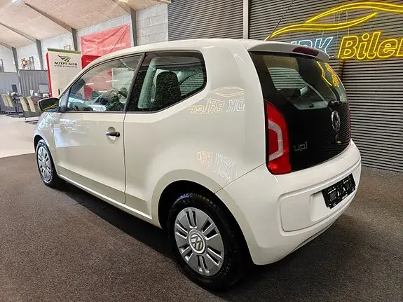 Volkswagen Up 2013 photo 3