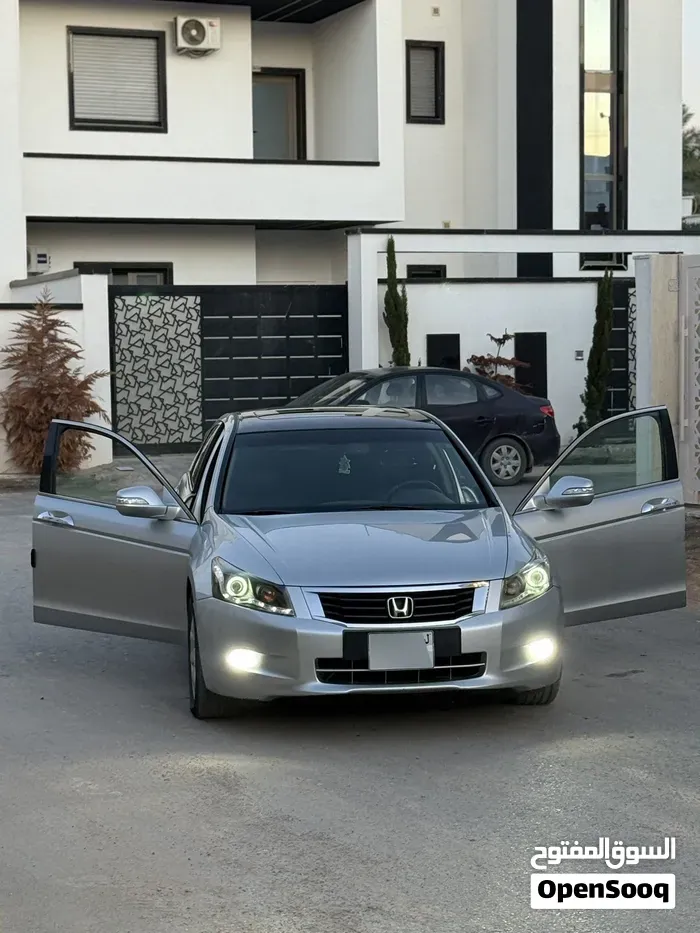 Honda Accord 2010 photo 3