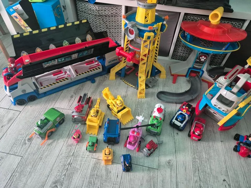 Paw Patrol Spielzeug Sammlung Set Autos Boot Feuerwehr Kran