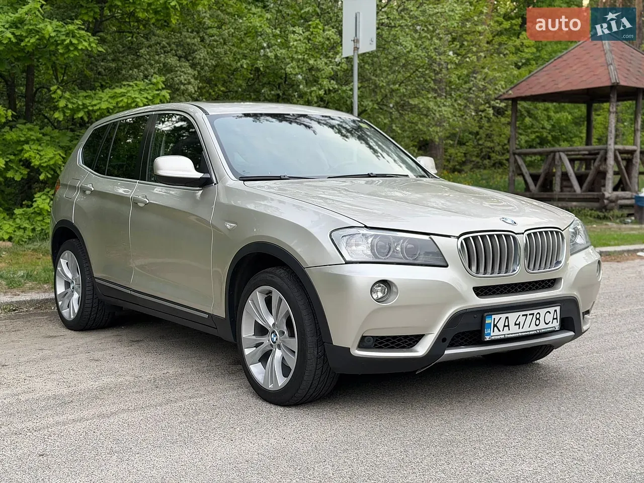 BMW X3 2012 photo 4