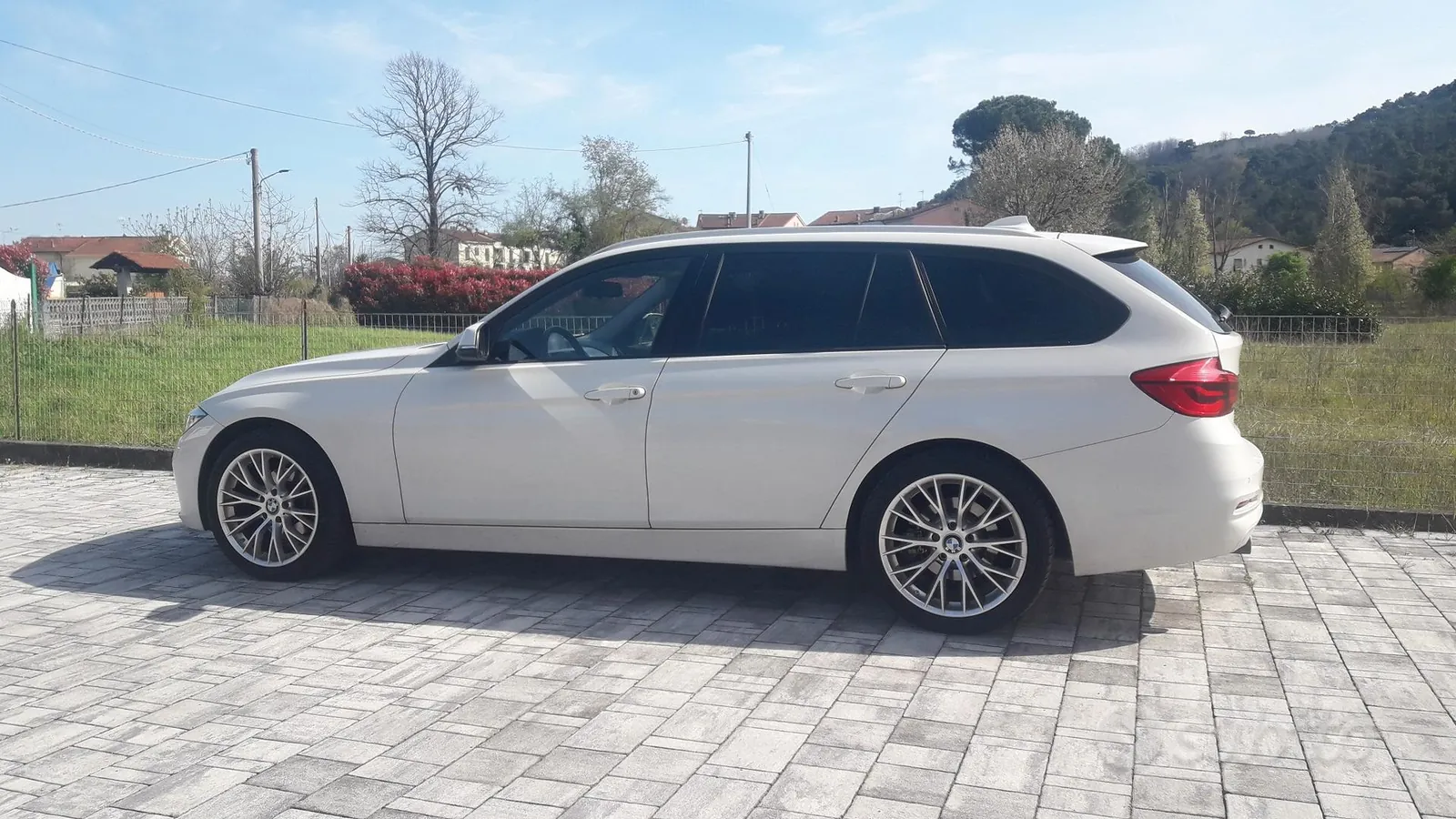 BMW 316D 2016 photo 2