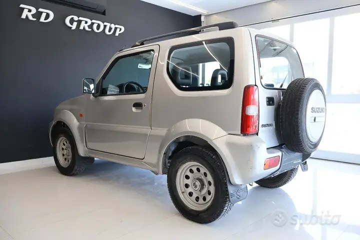 Suzuki Jimny 2006 photo 5