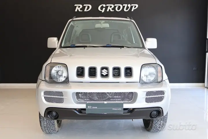 Suzuki Jimny 2006 photo 2
