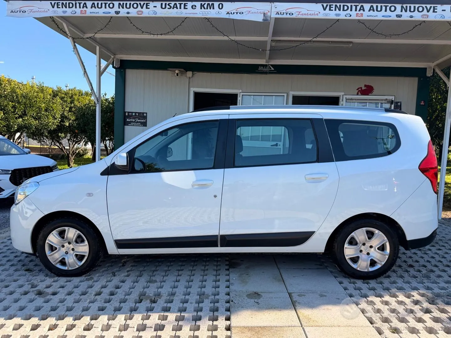 Dacia Lodgy 2018 photo 2