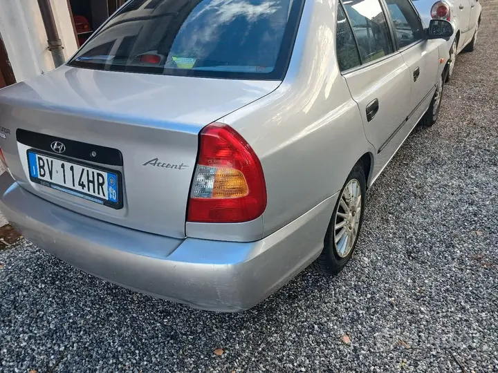 Hyundai Accent