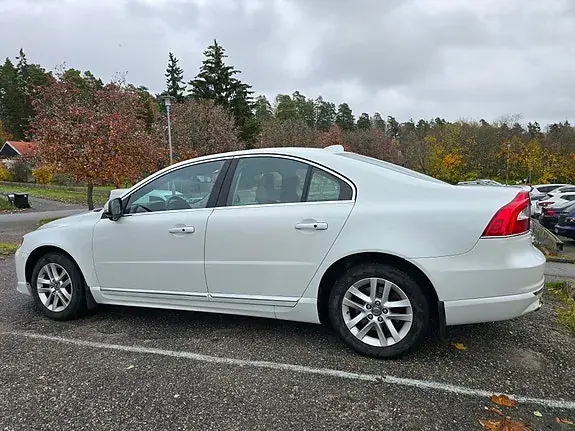 Volvo S80