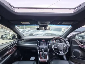 Toyota Harrier 2015 photo 4