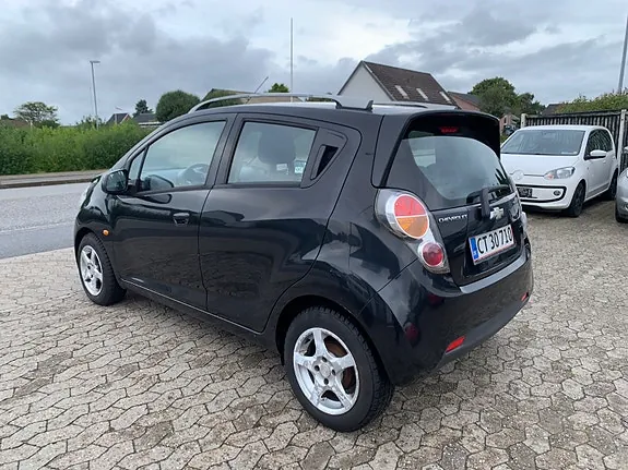 Chevrolet Spark 2010 photo 4