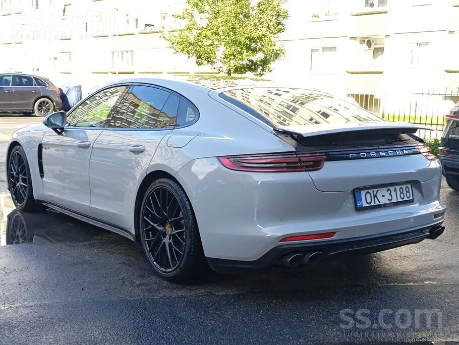 Porsche Panamera 2017 photo 5