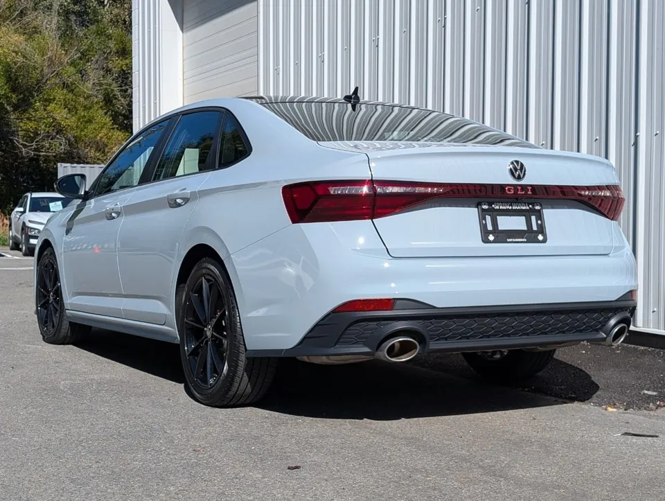 Volkswagen Jetta 2025 photo 5