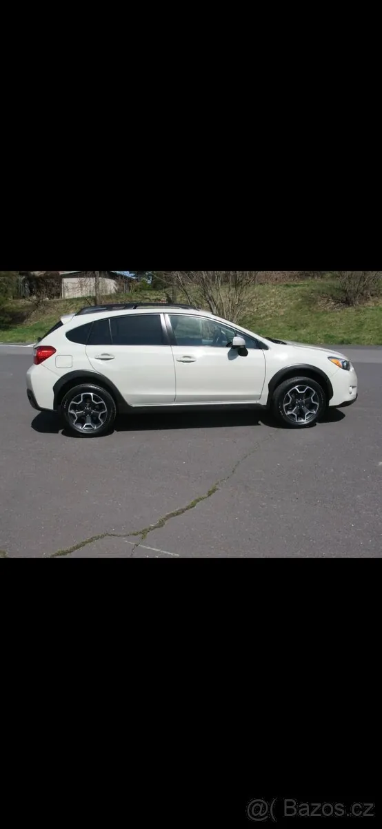 Subaru Xv 2015 photo 2