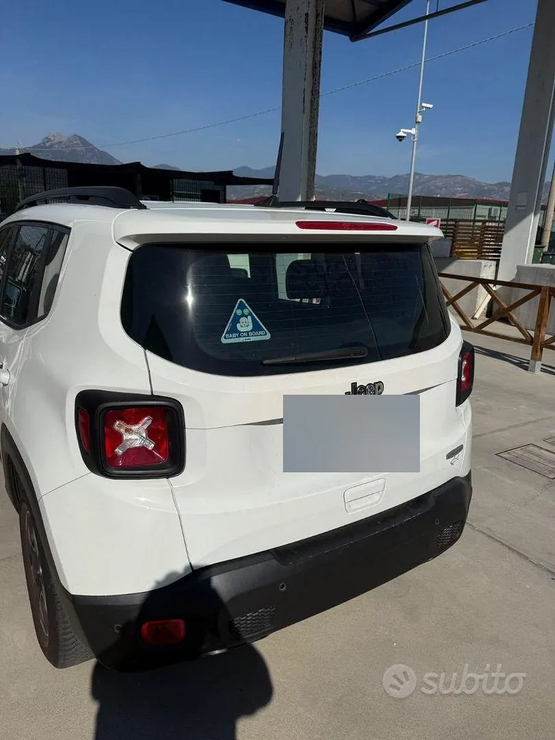 Jeep Renegade 2018 photo 2