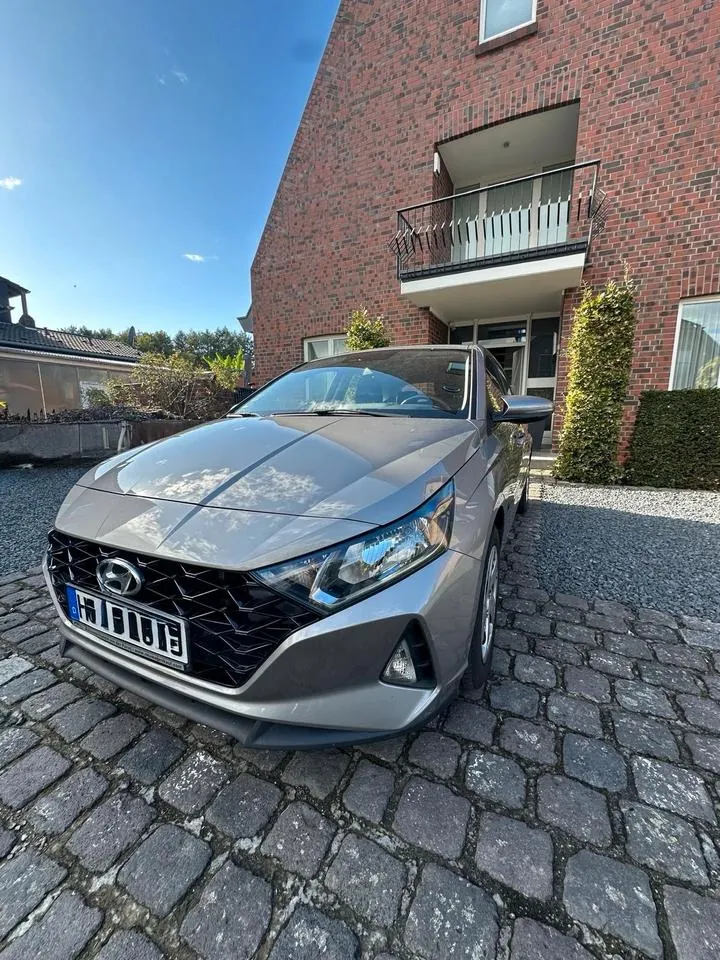 Hyundai I20