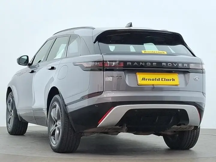 Land Rover Range Rover Velar 2022 photo 2