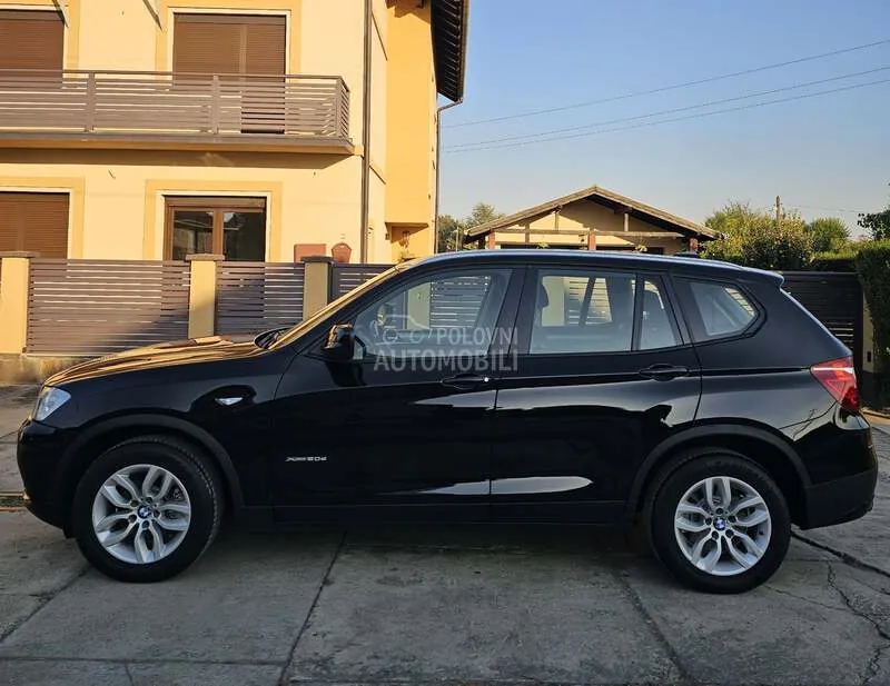 BMW X3 2012 photo 2